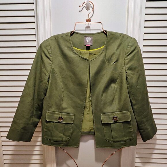 Vince Camuto Kiss Front Crop Jacket in Sage - Picture 5 of 8
